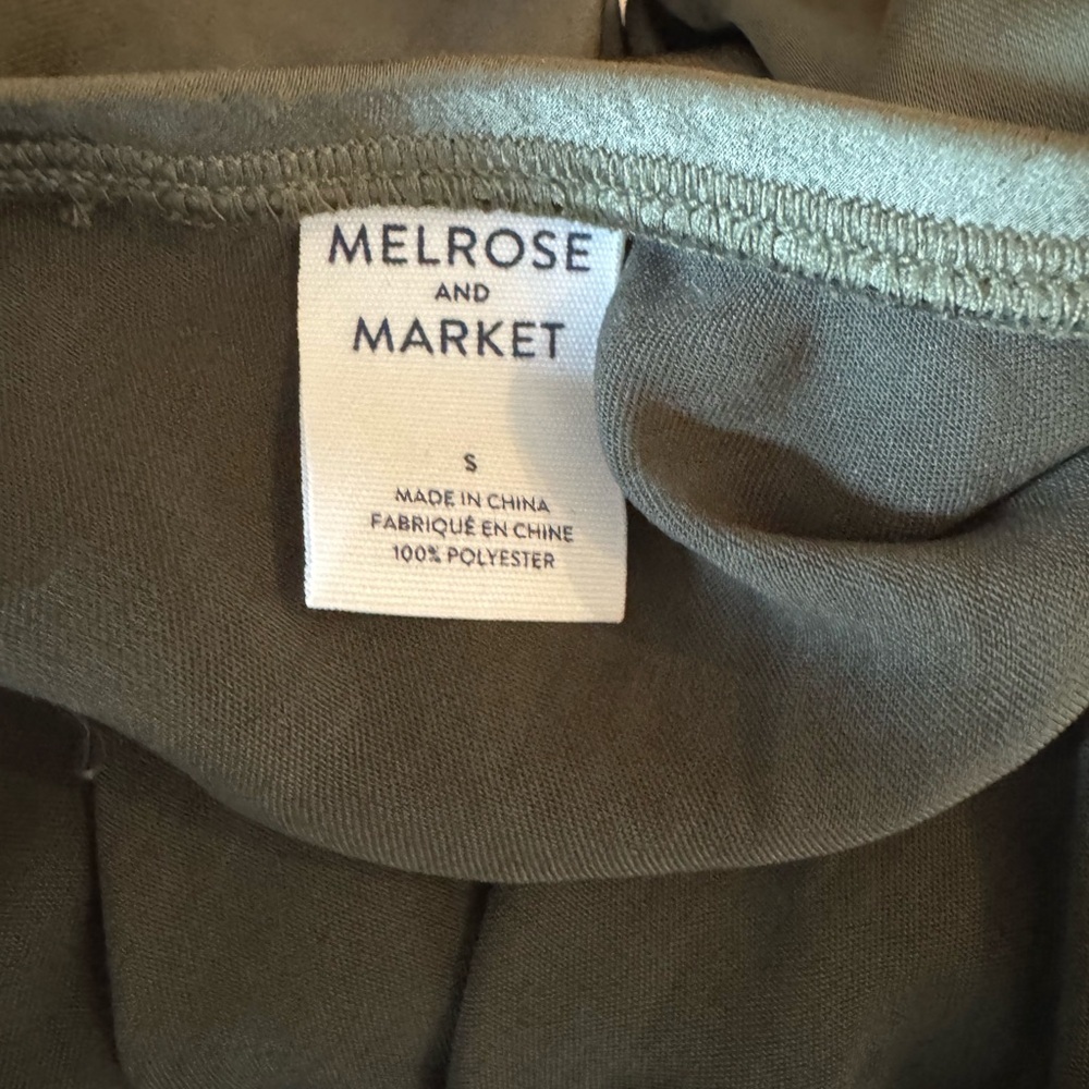 Melrose and Market Olive green Ruffle Camisole - Picture 3 of 5